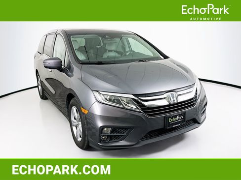 Used 2018 Honda Odyssey EX image 1