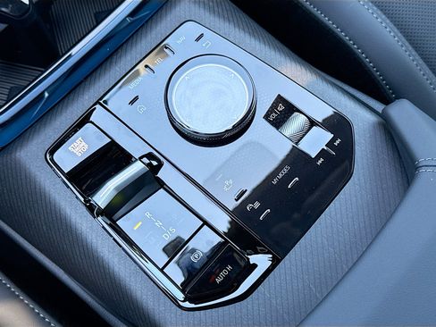 New 2026 BMW X3 xDrive30 w/ Premium Package image 29