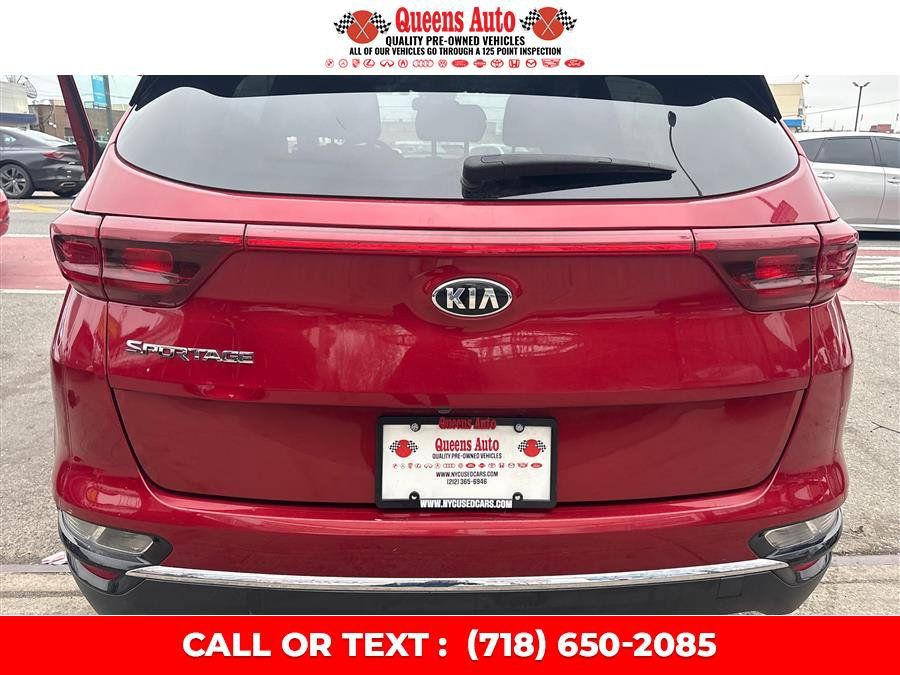 Used 2021 Kia Sportage LX AWD/4WD image 25