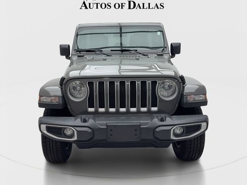 Used 2022 Jeep Wrangler Unlimited Sahara w/ Cold Weather Group AWD/4WD image 3