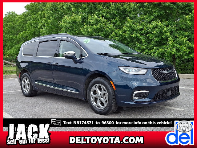 Used 2022 Chrysler Pacifica Limited AWD/4WD image 1