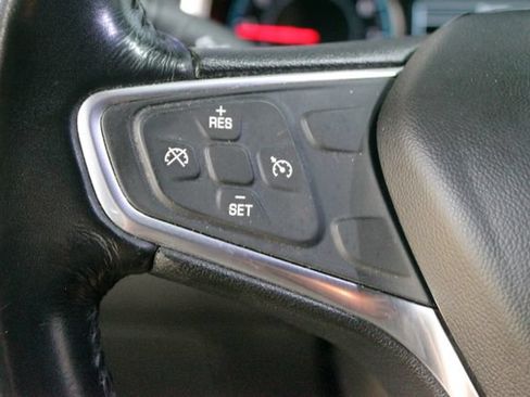 Used 2018 Chevrolet Malibu LT FWD image 15