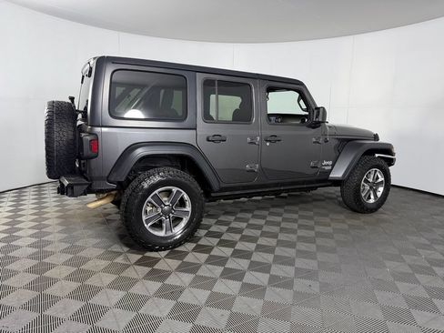 Used 2018 Jeep Wrangler Unlimited Sport S AWD/4WD image 9