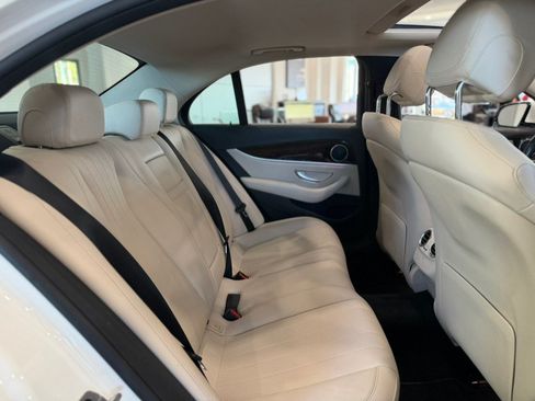 Used 2023 Mercedes-Benz E 350 4MATIC Sedan image 21