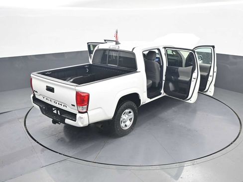Used 2022 Toyota Tacoma SR image 43