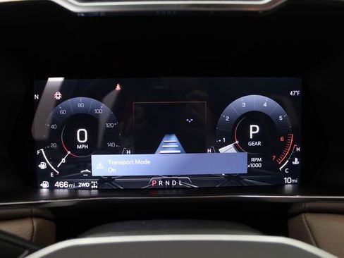 New 2026 GMC Canyon Denali w/ LPO, Black Badging Package AWD/4WD image 18