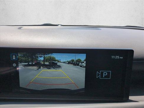 Used 2025 Hyundai Tucson SEL FWD image 13