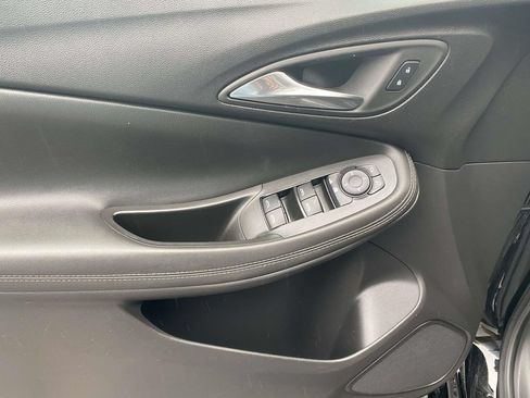 Used 2024 Buick Encore GX Sport Touring FWD image 15