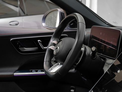 Used 2024 Mercedes-Benz C 43 AMG 4MATIC Sedan image 18