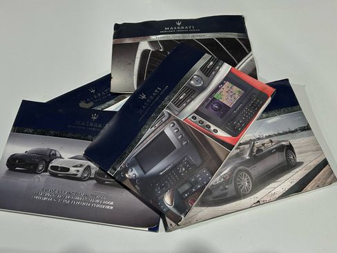 Used 2011 Maserati GranTurismo Convertible image 29