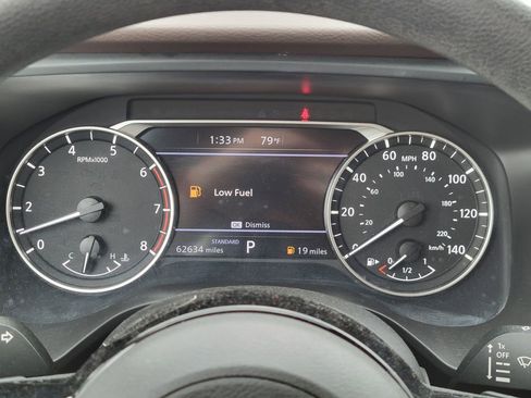 Used 2023 Nissan Rogue SV image 31