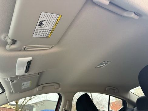 Used 2025 Nissan Versa SV image 8