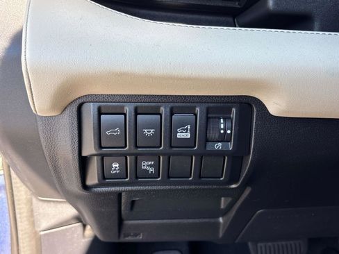 Used 2021 Subaru Ascent Touring image 23