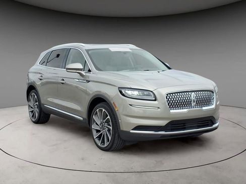 Certified 2023 Lincoln Nautilus Reserve w/ Equipment Group 201A image 14