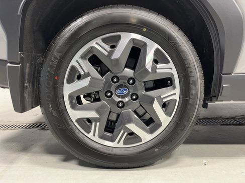 Used 2026 Subaru Forester Premium AWD/4WD image 37