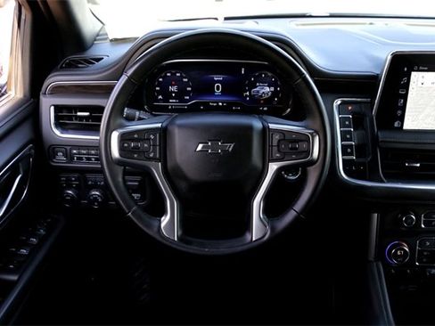 Used 2023 Chevrolet Tahoe Z71 w/ Luxury Package image 28