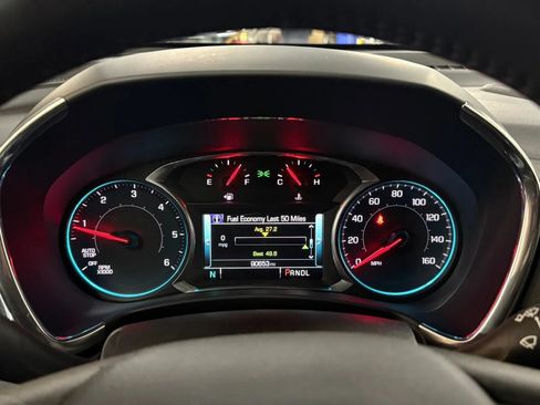 Used 2018 Chevrolet Equinox Premier AWD/4WD image 15