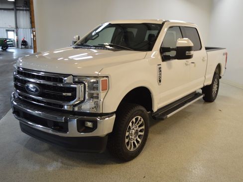 Used 2020 Ford F250 Lariat w/ Lariat Value Package image 7