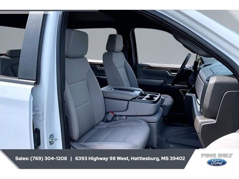 Used 2023 Chevrolet Silverado 1500 LT w/ Max Trailering Package AWD/4WD image 6