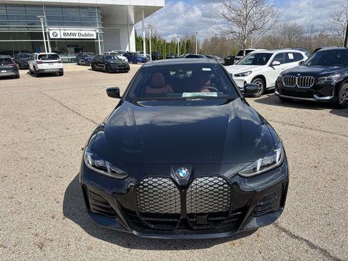 New 2026 BMW i4 xDrive40i image 2