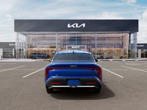New 2026 Kia K4 FWD image 5
