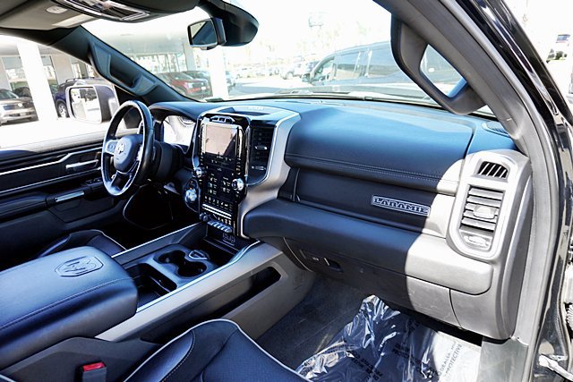 Used 2020 RAM 1500 Laramie w/ Sport Appearance Package AWD/4WD image 17