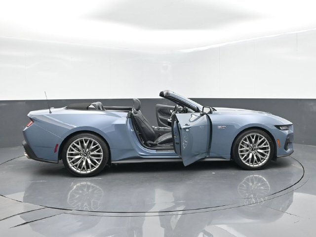 Certified 2025 Ford Mustang GT Premium RWD image 69