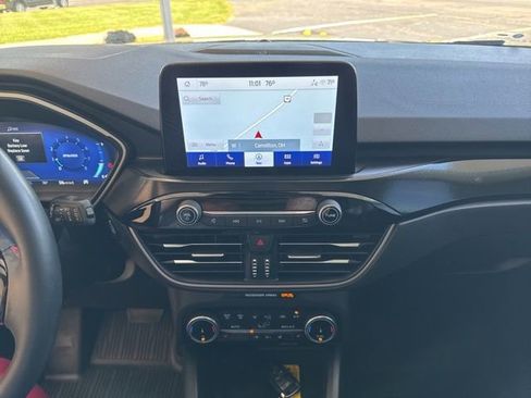Used 2022 Ford Escape SEL w/ SEL Stealth AWD Package image 22