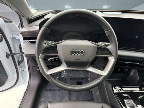 Used 2025 Audi A6 e-tron Premium Plus w/ Premium Plus RWD image 27