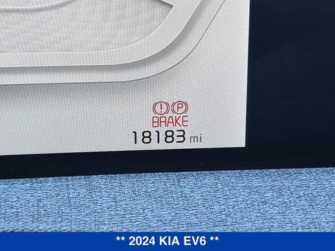 Used 2024 Kia EV6 Light AWD/4WD image 22