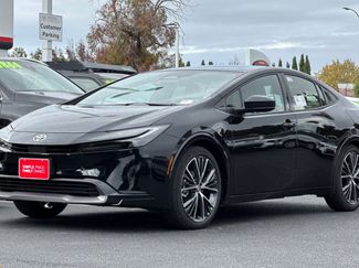 New 2026 Toyota Prius Limited video 2