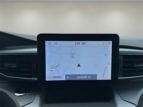 Used 2022 Ford Explorer XLT w/ Equipment Group 202A image 12