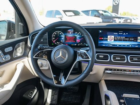 New 2026 Mercedes-Benz GLE 450 4MATIC image 15