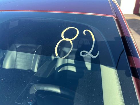 Used 2018 Ford Fusion Energi SE image 32