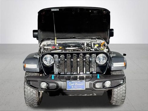 Certified 2023 Jeep Wrangler Unlimited AWD/4WD image 23