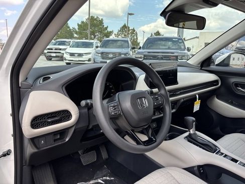 New 2026 Honda HR-V LX image 17