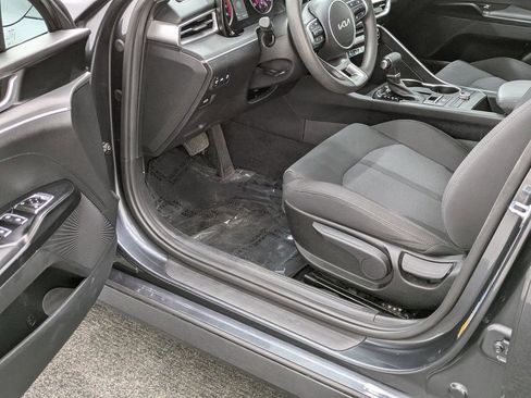 Used 2023 Kia K5 LXS FWD image 21