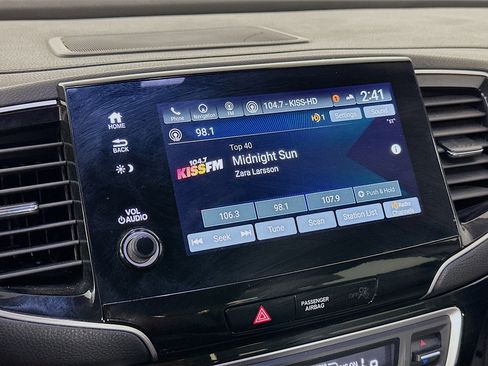 Used 2019 Honda Pilot Touring image 21