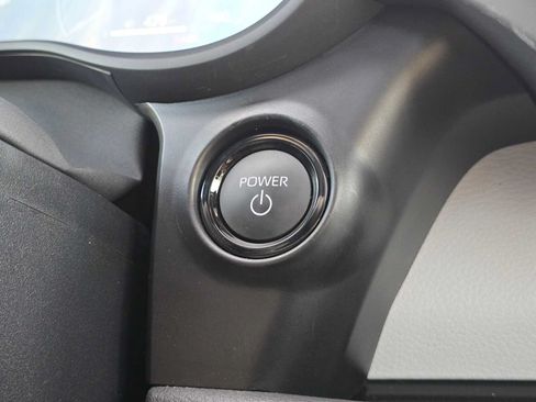 Certified 2026 Toyota Sienna XSE AWD/4WD image 38