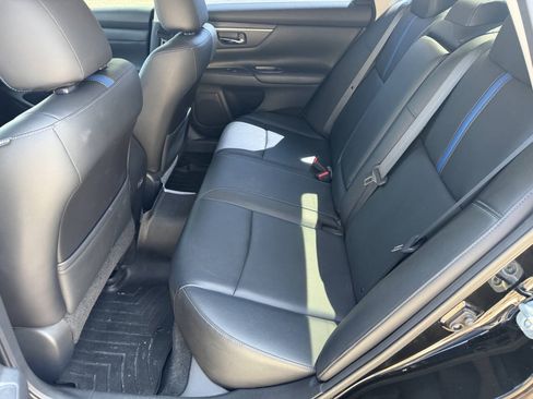 Used 2018 Nissan Altima 2.5 SR w/ SR Special Edition FWD image 16