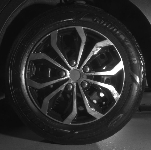 Used 2011 Toyota Camry LE FWD image 12