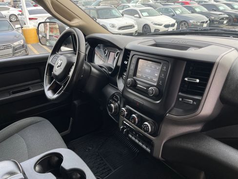 Used 2019 RAM 2500 Tradesman image 17