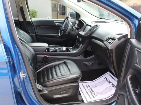 Used 2020 Ford Edge SEL AWD/4WD image 11