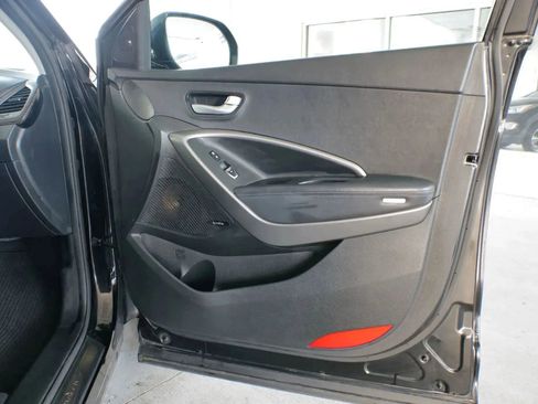 Used 2013 Hyundai Santa Fe Limited w/ Technology Pkg image 30