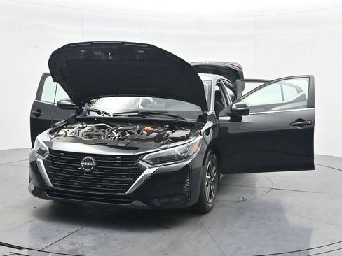 Used 2024 Nissan Sentra SV FWD image 37