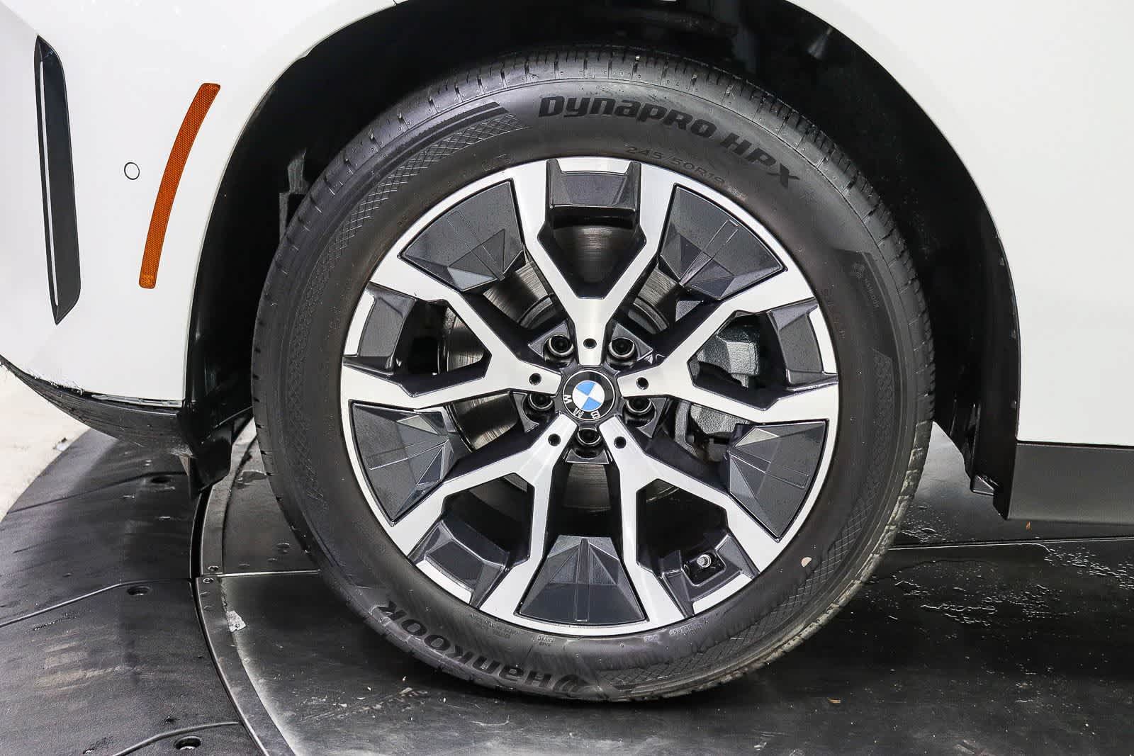 Used 2026 BMW X3 xDrive30i AWD/4WD image 9