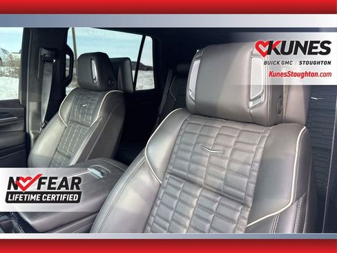 Used 2023 Cadillac Escalade V AWD/4WD image 24