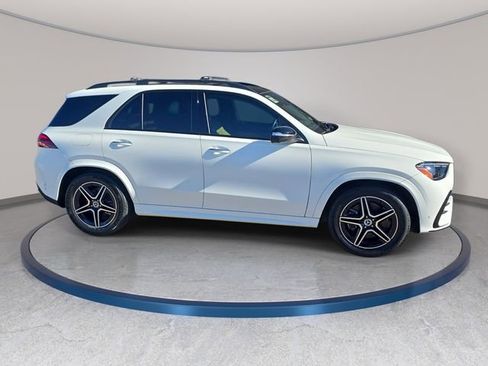 Used 2025 Mercedes-Benz GLE 450 4MATIC image 5
