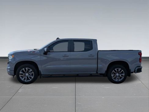 Used 2024 Chevrolet Silverado 1500 RST w/ Convenience Package II AWD/4WD image 2