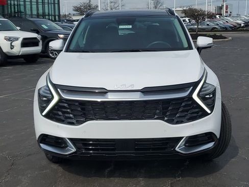 Used 2023 Kia Sportage SX AWD/4WD image 2